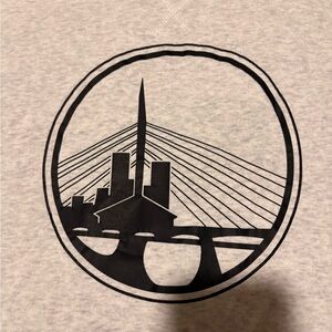 Winnipeg long sleeve light sweater